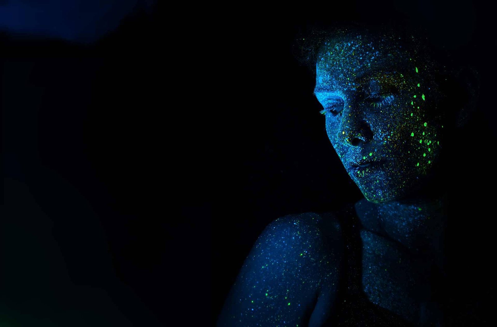 depeche info header